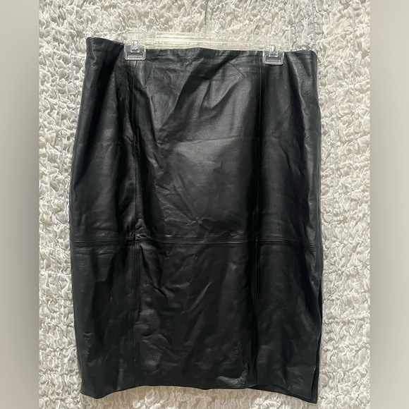 ASOS Charcoal LEATHER KNEE LENGTH LEATHER SKIRT, MOB WIFE, SIZE 16 - Picture 4 of 8